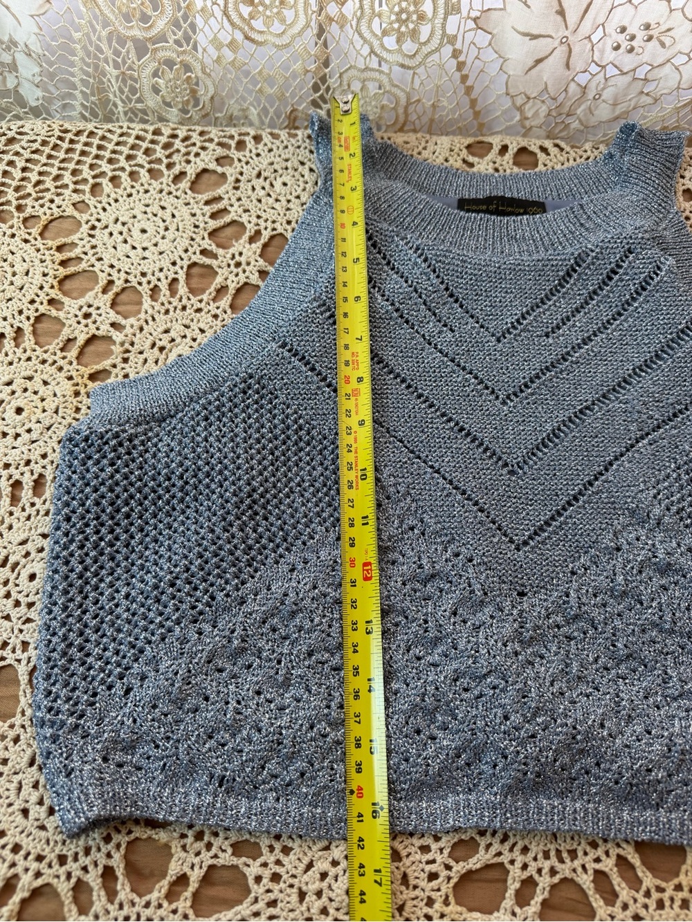 House of Harlow 1960 Light Gray Knit Cropped Tank and skirt - Picture 4 of 13